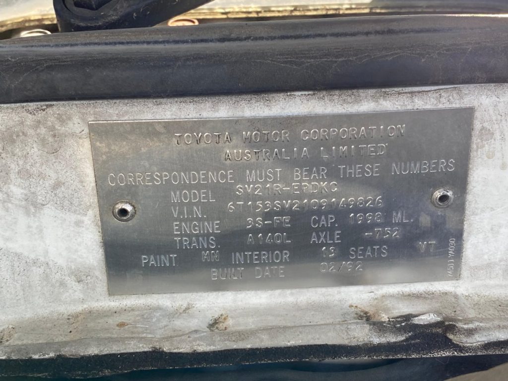 Car Wreckers - Toyota Camry 1992 White Auto Petrol