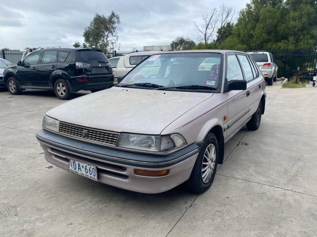 Car Wreckers - Toyota Corolla 1992 Gold Auto Petrol