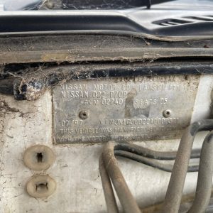 Car Wreckers - Nissan Navara 1997 White Manual Diesel