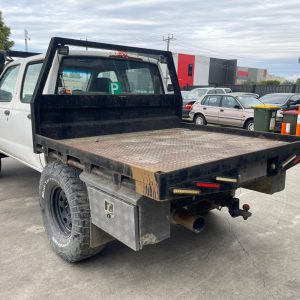Car Wreckers - Nissan Navara 1997 White Manual Diesel