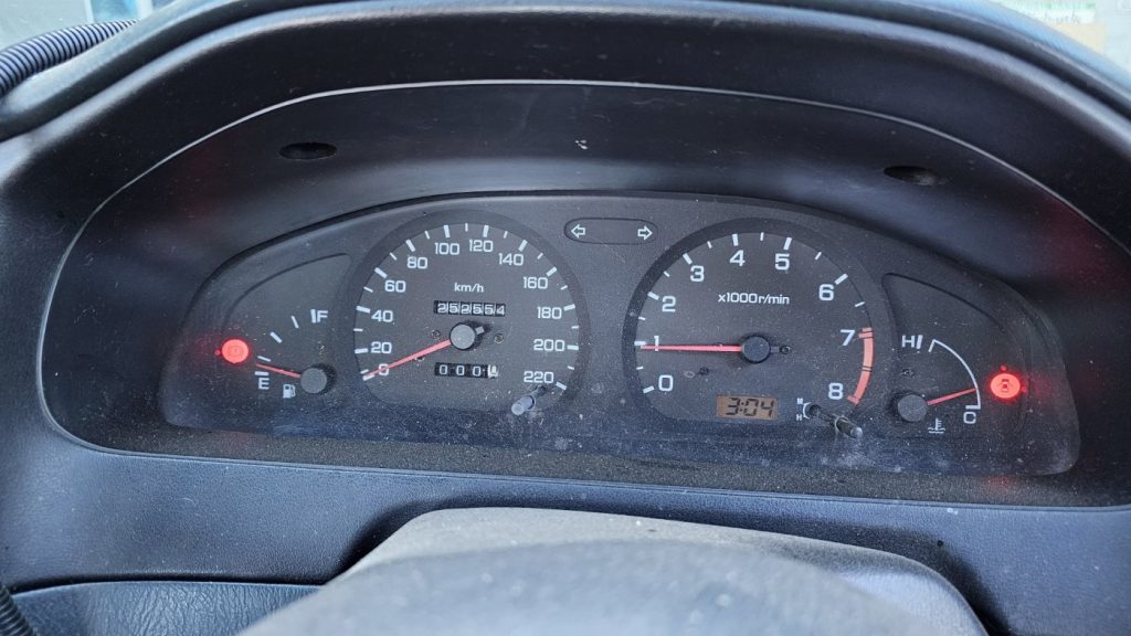 Car Wreckers - Nissan Pulsar 1997 White Auto Petrol