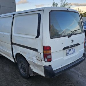 Car Wreckers - Toyota Hiace 1997 White Auto Petrol