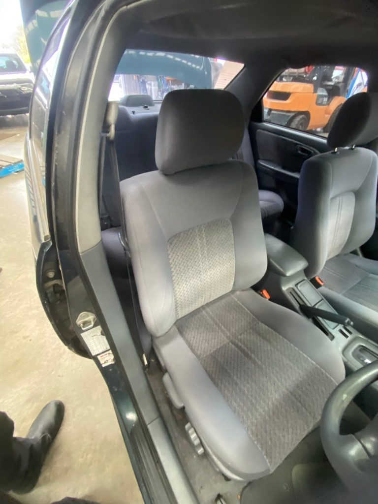 Car Wreckers - Toyota Camry 1998 Green Auto Petrol