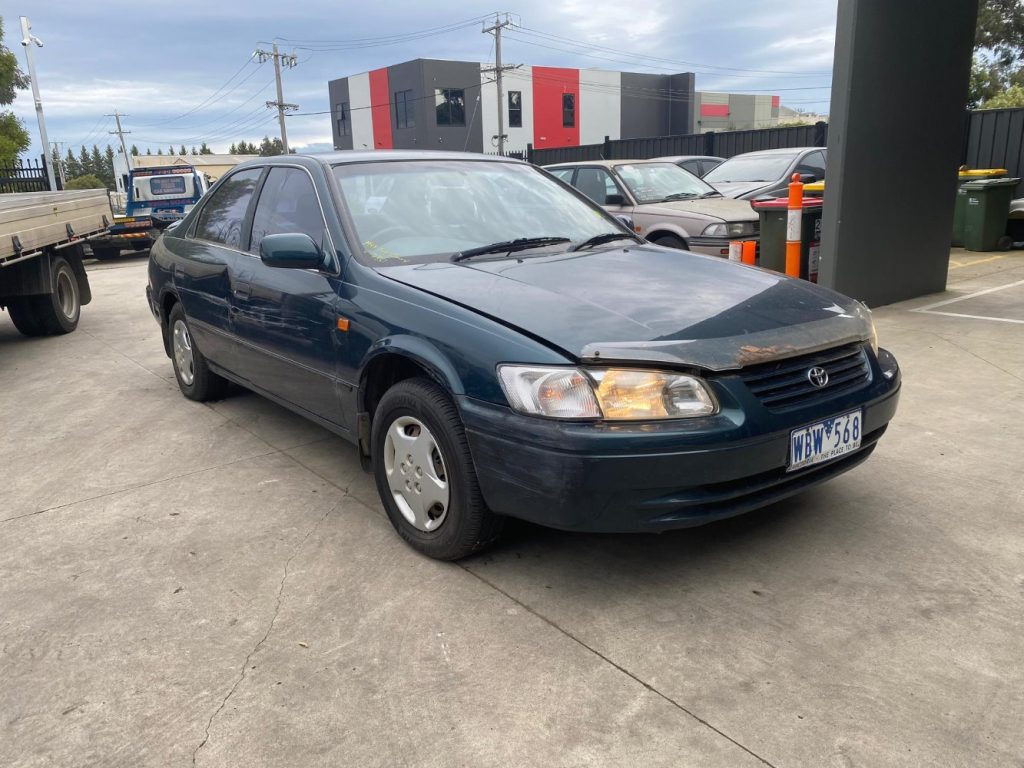 Car Wreckers - Toyota Camry 1998 Green Auto Petrol