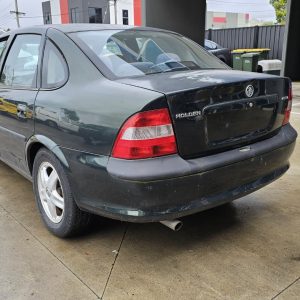 Car Wreckers - Holden Vectra 1999 Green Auto Petrol