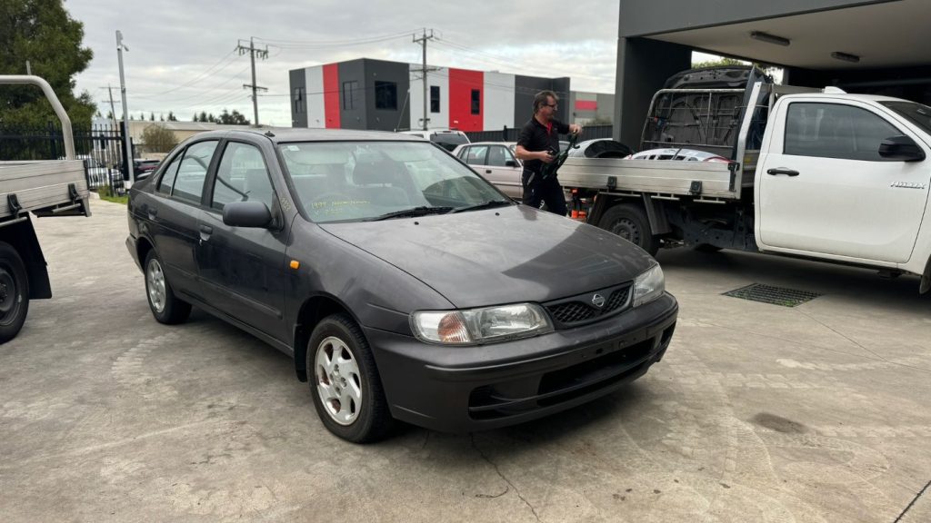 Car Wreckers - Nissan Pulsar 1999 Black Manual Petrol