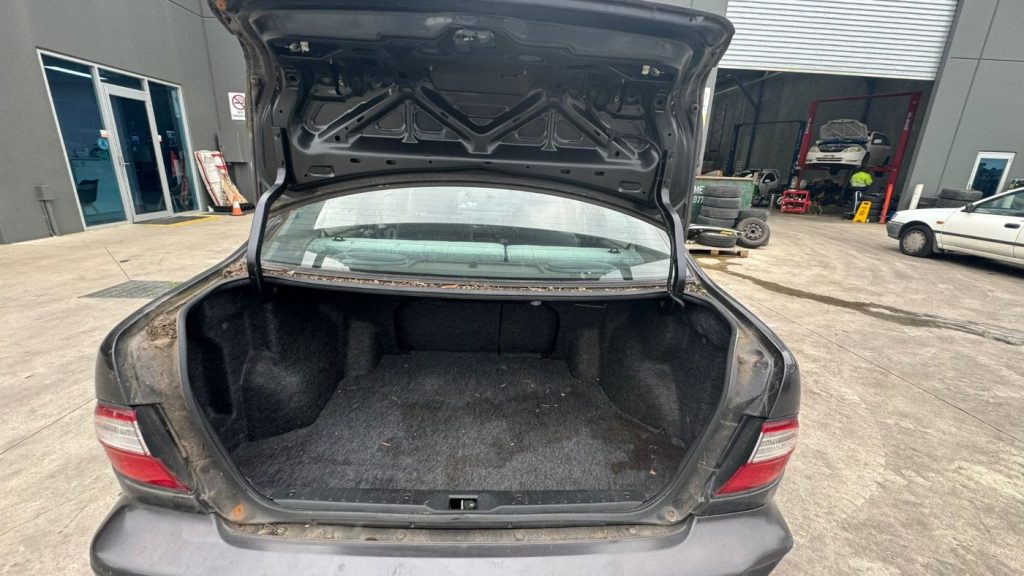 Car Wreckers - Nissan Pulsar 1999 Black Manual Petrol