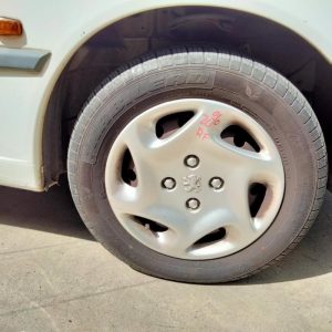 Car Wreckers - Peugeot 306 1999 White Auto Petrol