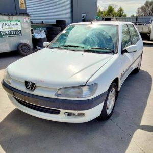 Car Wreckers - Peugeot 306 1999 White Auto Petrol