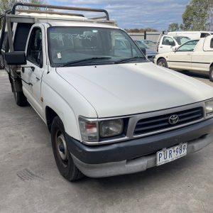 Car Wreckers - Toyota Hilux 1999 White Manual Manual