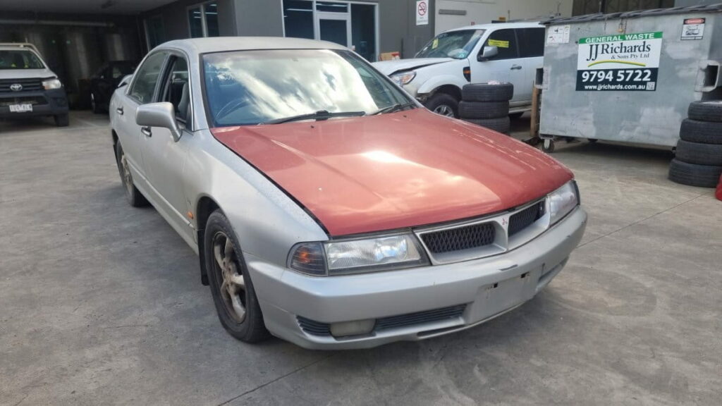 1999 mitsubishi magna