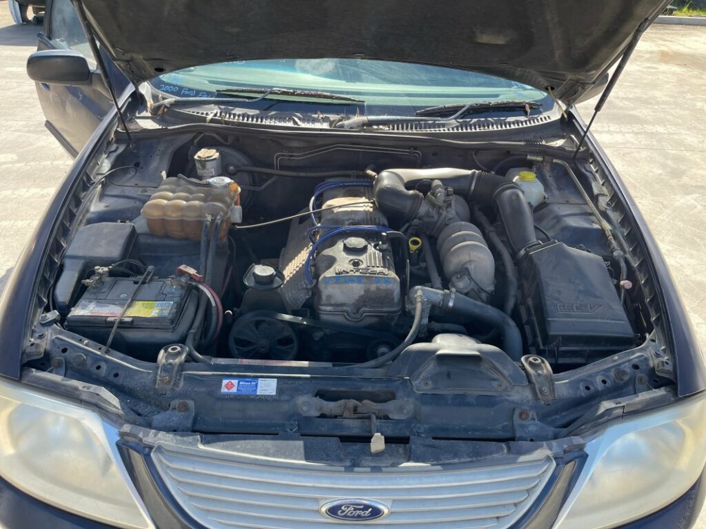 Car Wreckers - Ford Falcon 2000