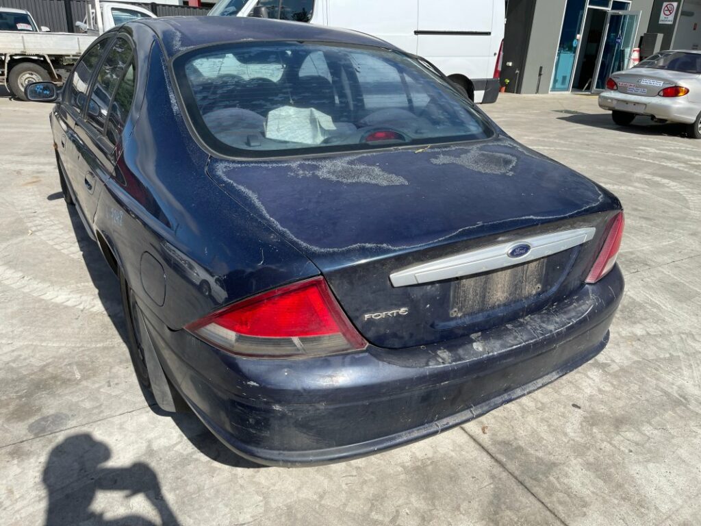 Car Wreckers - Ford Falcon 2000