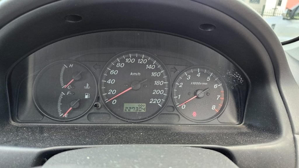 Car Wreckers - Ford Laser 2000 Gold Auto Petrol
