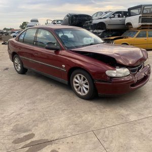 Car Wreckers - Holden Commodore 2000 Red Auto Petrol