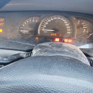 Car Wreckers - Holden Ventra 2000 White Auto Petrol