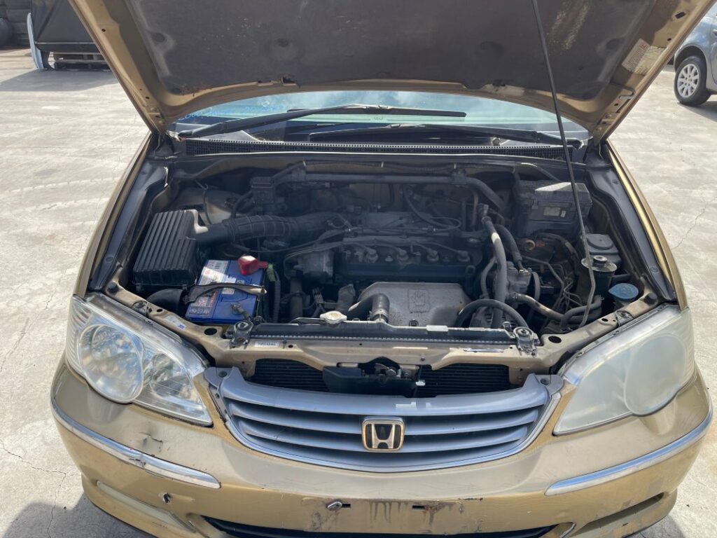 Car Wreckers - Honda Odyssey 2000