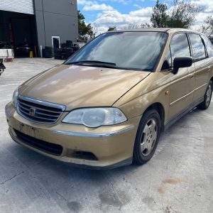 Car Wreckers - Honda Odyssey 2000