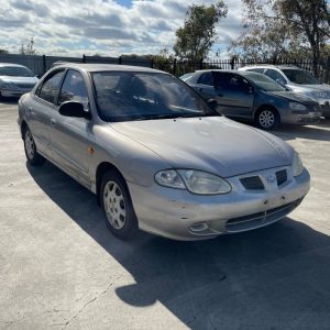 Car Wreckers - Hyundai Lantra 2000