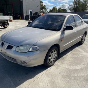 Car Wreckers - Hyundai Lantra 2000