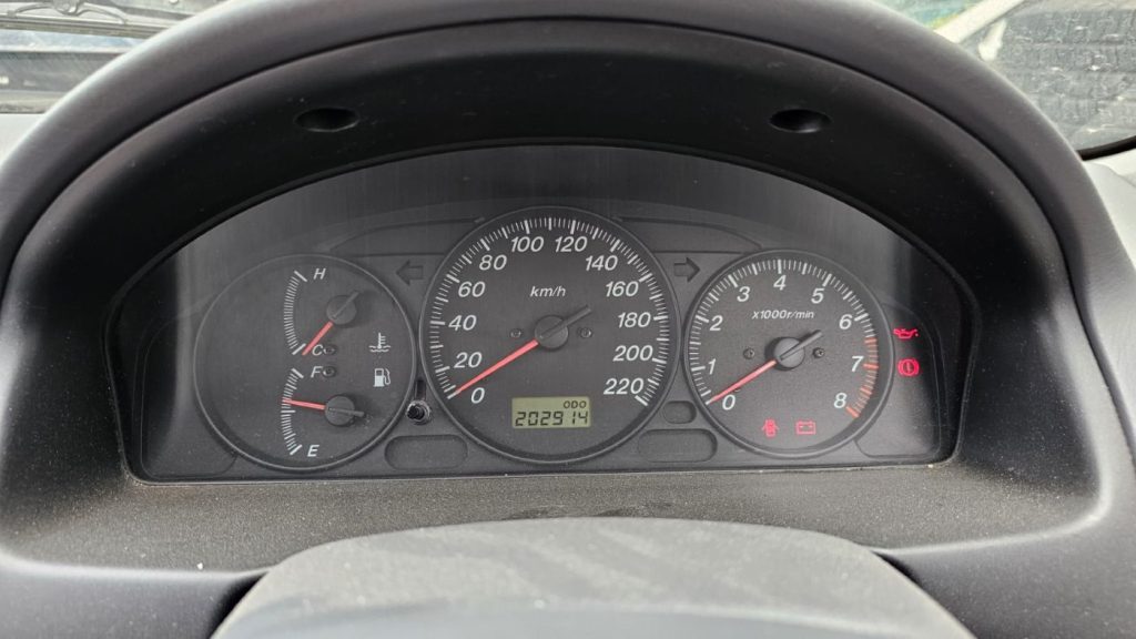 Car Wreckers - Mazda 323 2000 Blue Auto Petrol