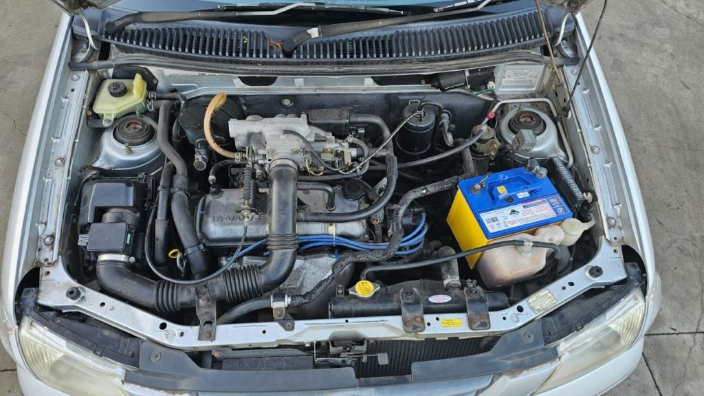 Mazda 121 Metro 2000 DW5W i 16V 1.5L B5C5 SOHC 16v Petrol 4cyl 64kW Hatchback FWD