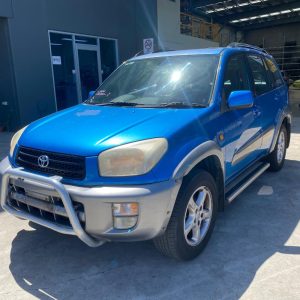 Car Wreckers - Toyota Rav4 2000 Blue Auto