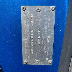 Car Wreckers - Toyota Rav4 2000 Blue Auto