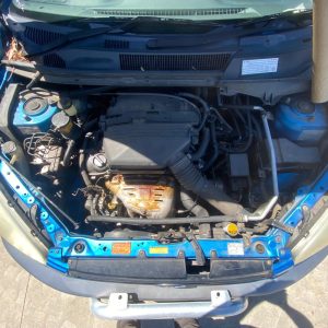 Car Wreckers - Toyota Rav4 2000 Blue Auto