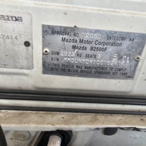 Car Wrecking - 2001 Mazda Bravo