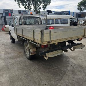 Car Wrecking - 2001 Mazda Bravo