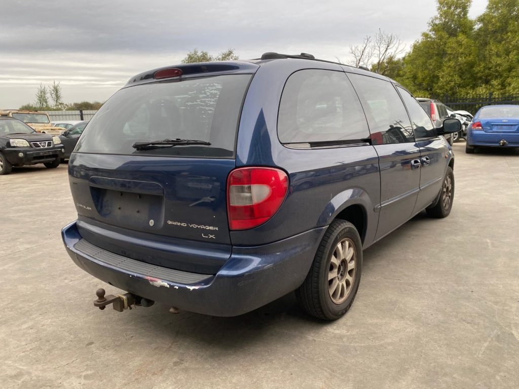 Car Wreckers - Chrysler Grand Voyager 2001 Navy Auto Petrol