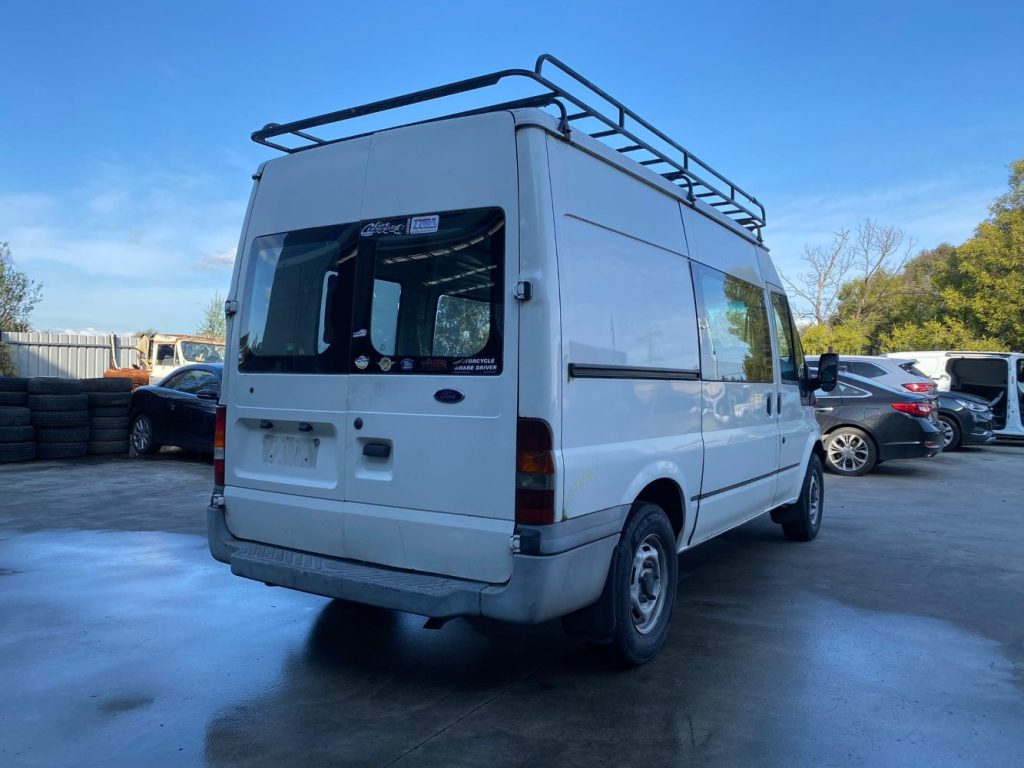 Ford Transit 2002 VH,VJ TD 2.4L DOFA DOHC 16v Turbo Diesel Direct Inj. 4cyl 92kW Van RWD