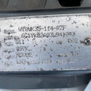 Car Wreckers - Holden Commodore 2002 Grey Auto Petrol