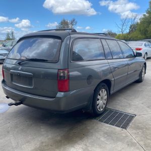 Car Wreckers - Holden Commodore 2002 Grey Auto Petrol