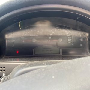 Car Wreckers - Holden Commodore 2002 Grey Auto Petrol