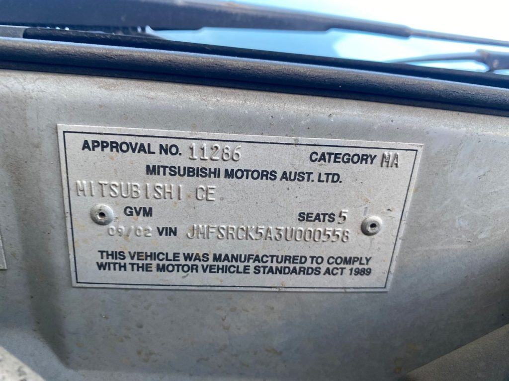 Car Wreckers - Mitsubishi Lancer 2002 Silver Auto Petrol