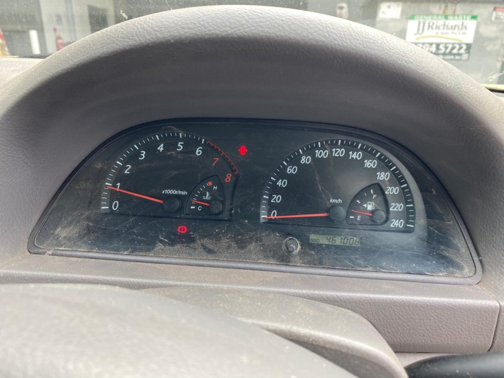 Car Wreckers - Toyota Camry 2002 Gold Auto Petrol