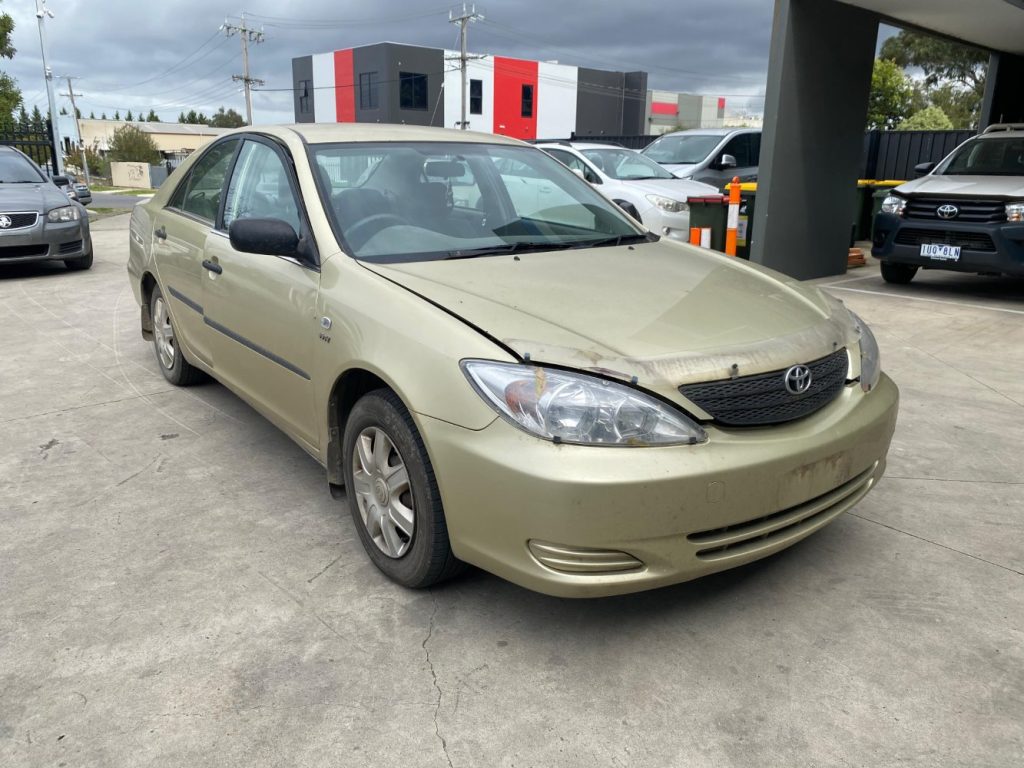 Car Wreckers - Toyota Camry 2002 Gold Auto Petrol