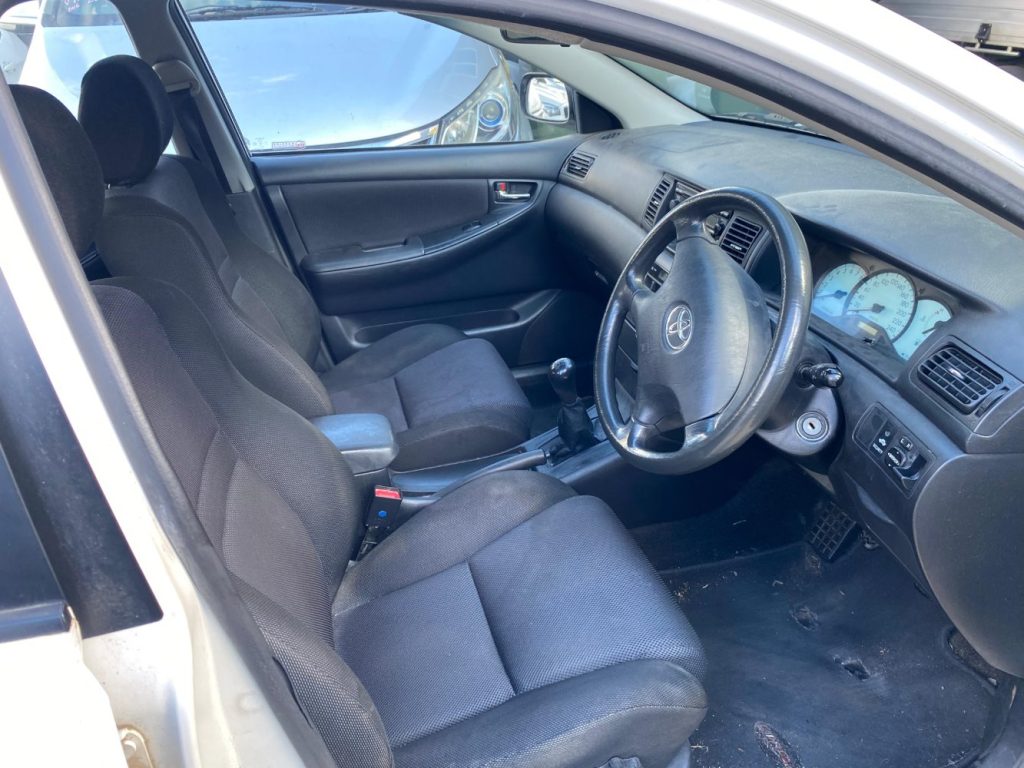 Car Wreckers - Toyota Corolla 2002 White Auto