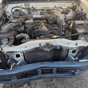 Car Wreckers - Toyota Hilux 2002 White Manual Petrol