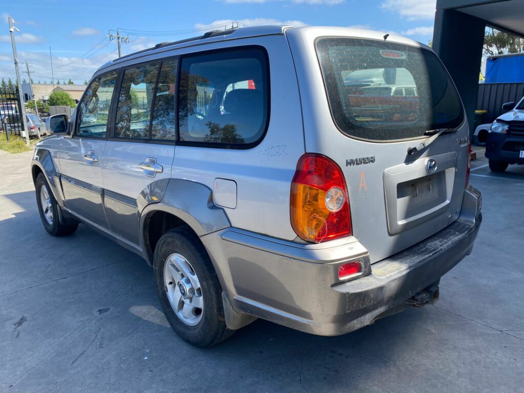 Car Wreckers - Hyundai Terracan 2002