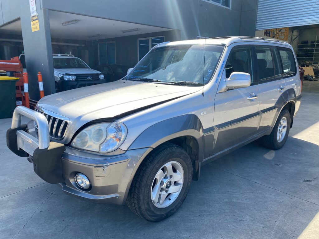Car Wreckers - Hyundai Terracan 2002