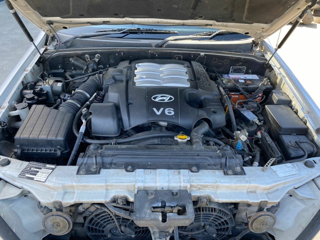 Car Wreckers - Hyundai Terracan 2002