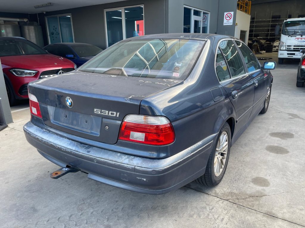 Car Wreckers - BMW 5 E39 2003 Blue Auto Petrol