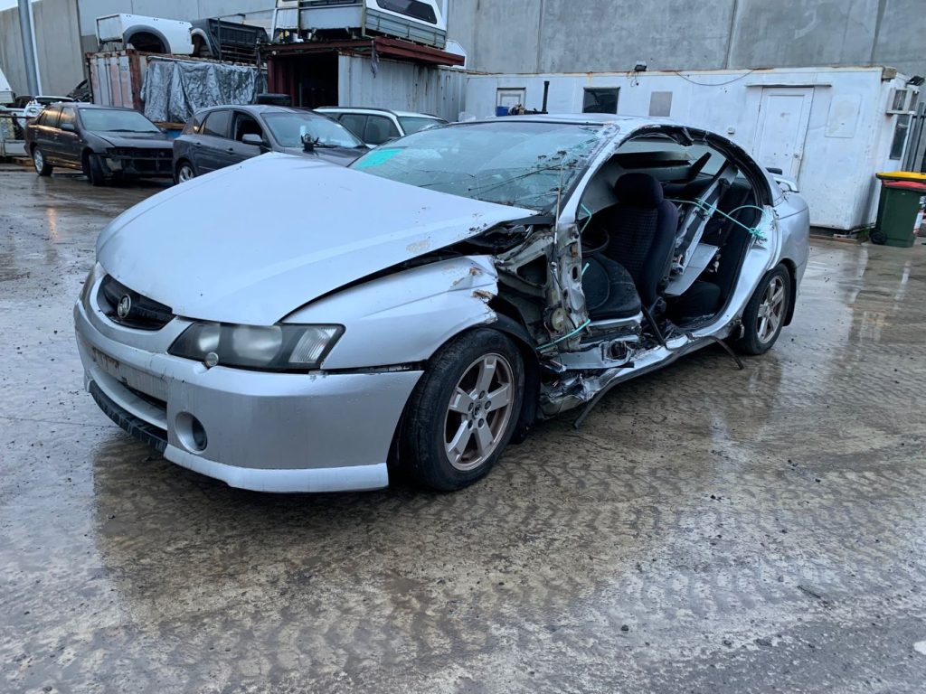 Car Wreckers - Holden Commodore 2003 Silver Auto Petrol