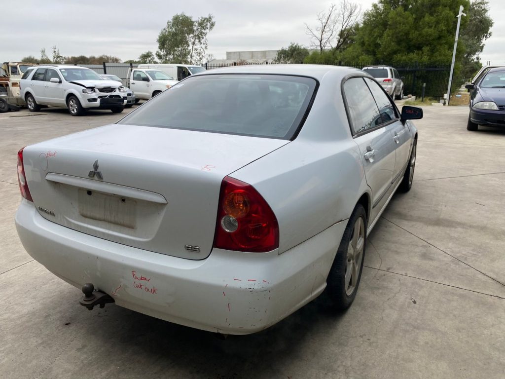 Car Wreckers - Mitsubishi Magna 2003 White Auto Petrol