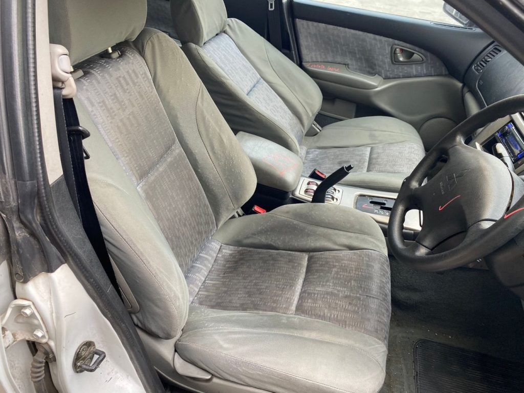 Car Wreckers - Mitsubishi Magna 2003 White Auto Petrol