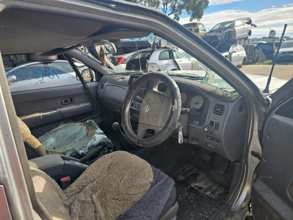 Car Wreckers - Nissan Navara 2003 Silver Manual Diesel