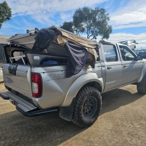 Car Wreckers - Nissan Navara 2003 Silver Manual Diesel